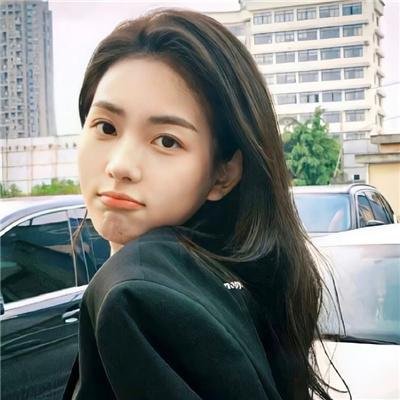 弯曲幸运草